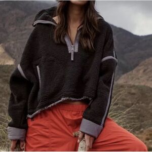 Free People FP Movement Mountain High Half Zip Fleece Sweater Size Small EC